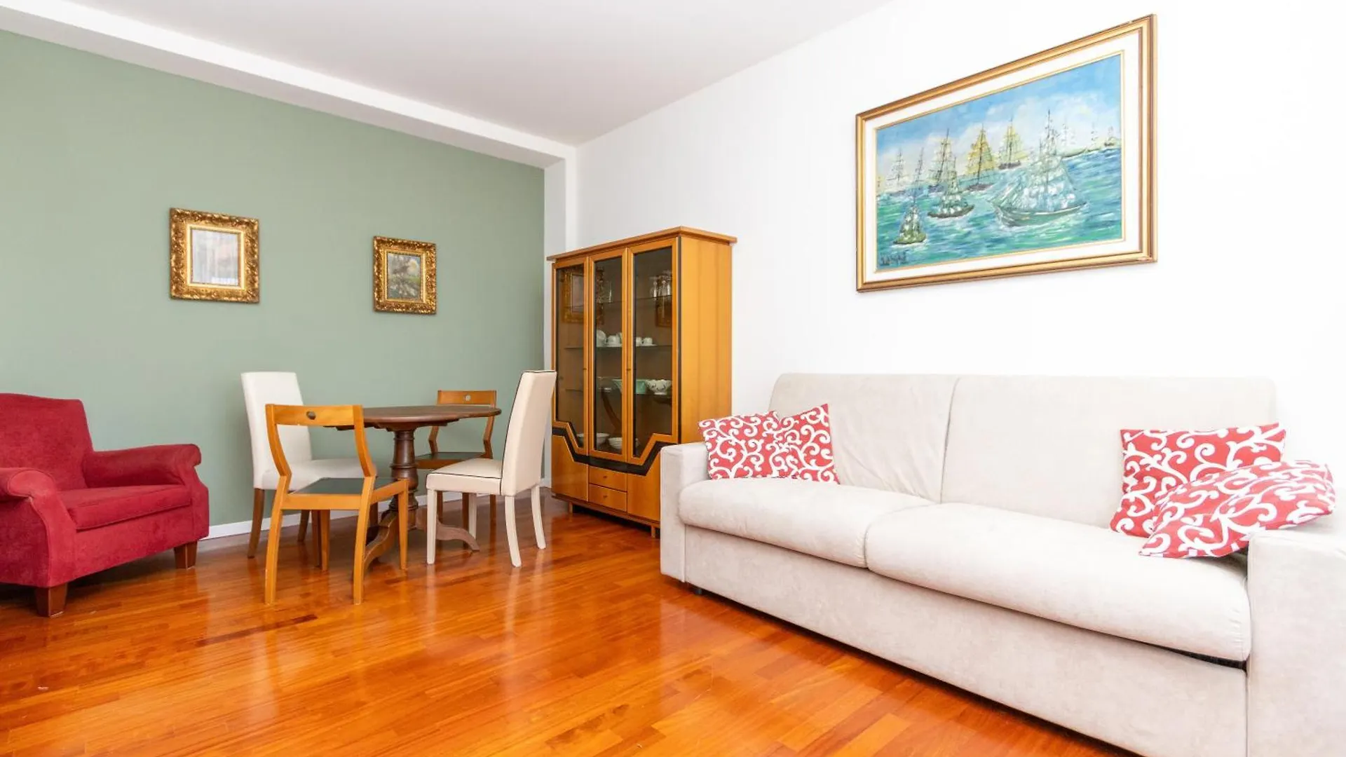 公寓 Modern Suite With Balcony And Park View 米兰