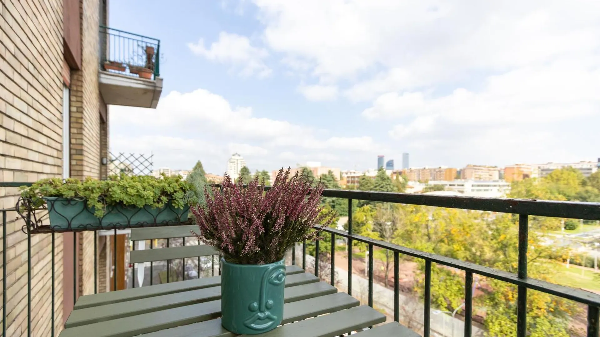 公寓 Modern Suite With Balcony And Park View 米兰